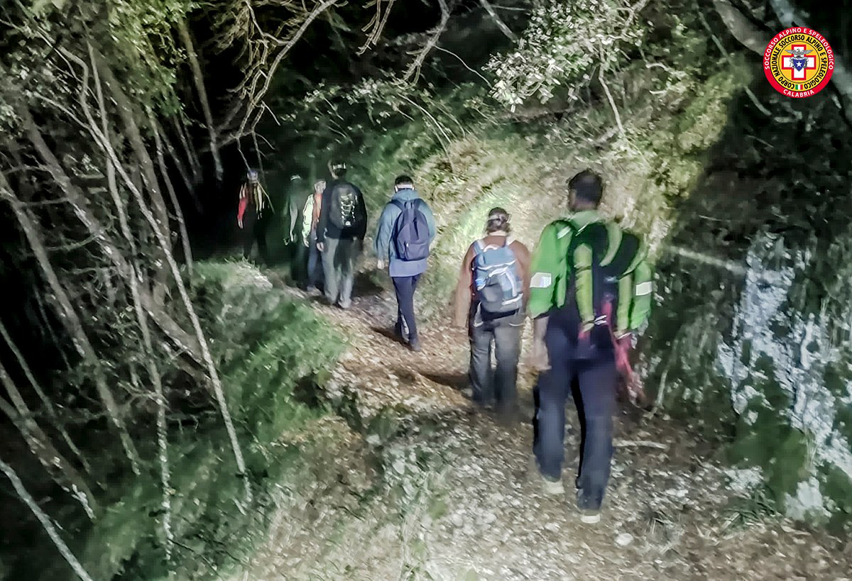 Escursionisti perdono l’orientamento sul monte Scaletra: recuperati dal Soccorso Alpino